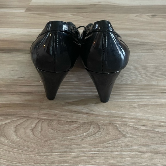 Easy Street Black Heels - Picture 3 of 7